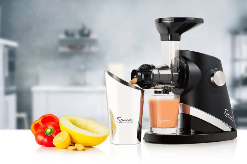 Обзор горизонтальной шнековой соковыжималки Sana Juicer 727 Supreme. Тихая одношнековая соковыжималка с регулировкой скорости и гарантией 10 лет